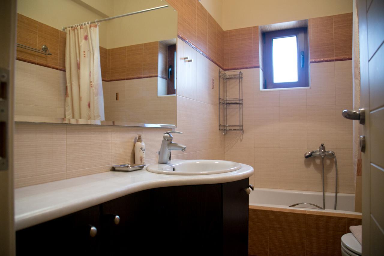 Sophia Limeni View Otel Areopoli Dış mekan fotoğraf