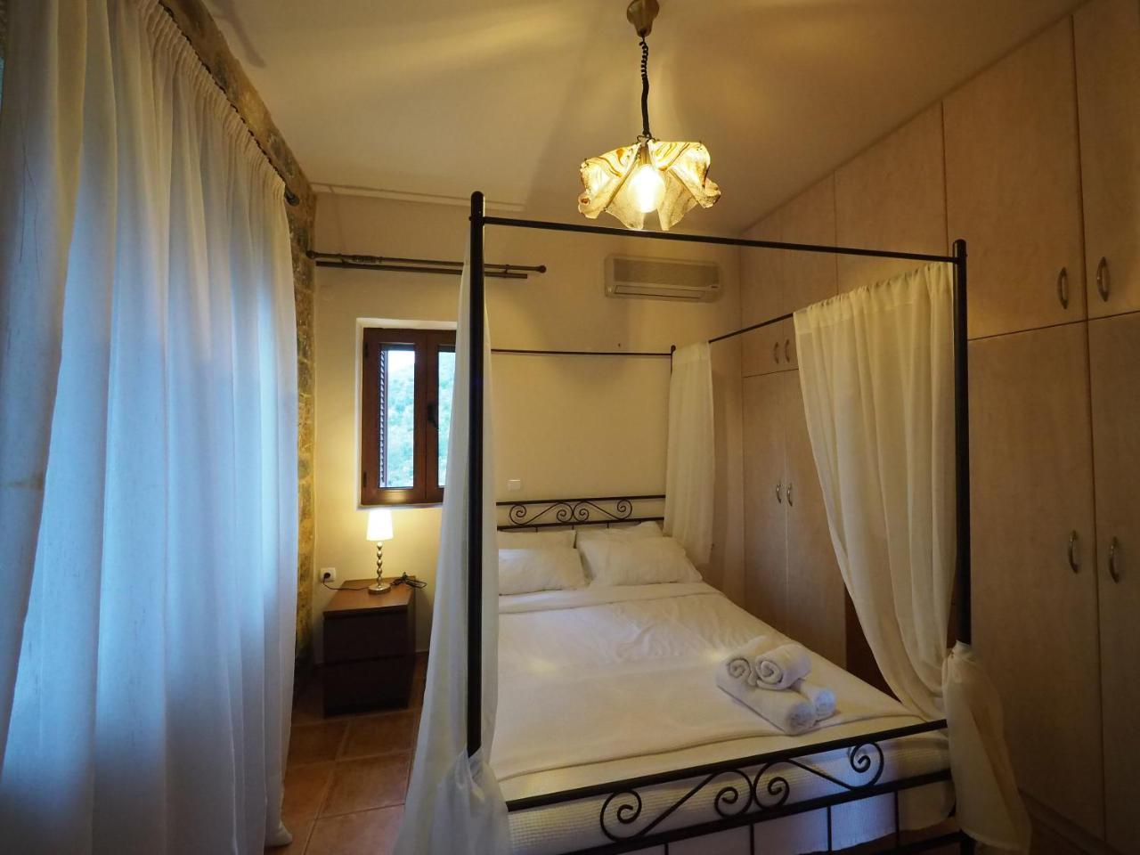 Sophia Limeni View Otel Areopoli Dış mekan fotoğraf